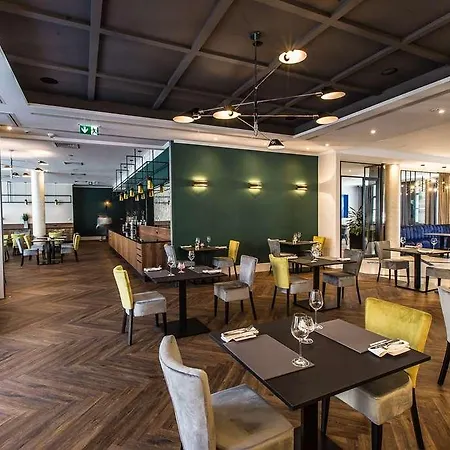 Hotel Radisson Blu *